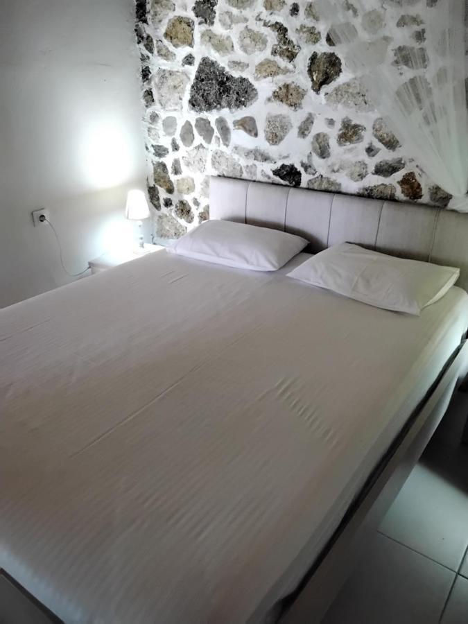 Bungalow Nefeli Агиос-Гордиос Экстерьер фото