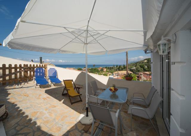 Bungalow Nefeli Агиос-Гордиос Экстерьер фото