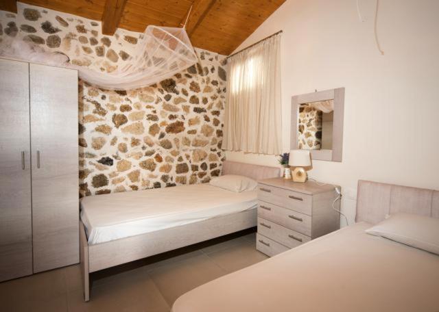 Bungalow Nefeli Агиос-Гордиос Экстерьер фото